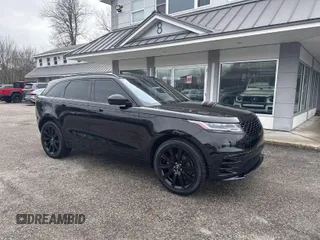 2019 Land Rover Range Rover Velar R-Dynamic SE with VIN SALYL2EX2KA204266, listed as a IAAI auction lot 41967146 with 67,109 mi miles. Bid and sale history available at carsss.com. Image 1.