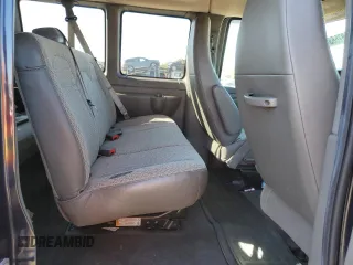 2014 Chevrolet Express Passenger LT z VIN 1GAZG1FG9E1197581, wystawiony jako Copart lot #76876634 z przebiegiem 41 840 mil mil oraz Szkoda całkowita • Salvage title. Historia ofert i sprzedaży dostępna na DreamBid. Obrazek 11.