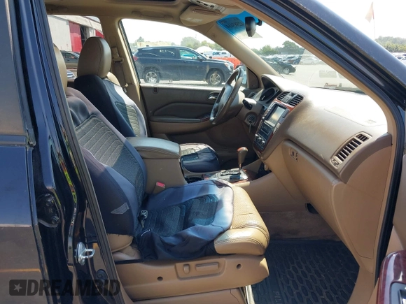 2005 Acura MDX Touring with VIN 2HNYD18965H522824, listed as a IAAI auction lot 42583414 with 210,986 mi miles and . Bid and sale history available at DreamBid. Image 5.