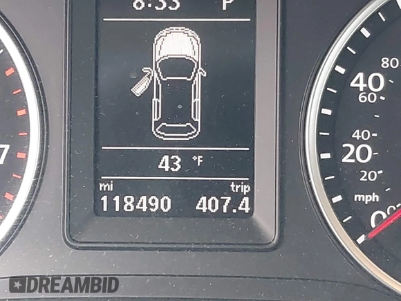 2017 Volkswagen Tiguan S with VIN WVGBV7AX9HK049420, listed as a IAAI auction lot 41838301 with 118,490 mi miles and . Bid and sale history available at DreamBid. Image 15.