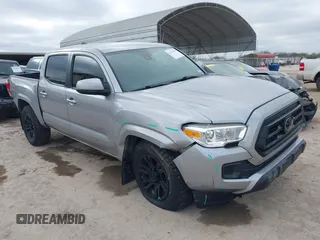 2021 Toyota Tacoma SR z VIN 5TFAX5GN7MX192500, wystawiony jako IAAI lot #41674939 z przebiegiem 33 608 mil mil oraz . Historia ofert i sprzedaży dostępna na DreamBid. Obrazek 1.