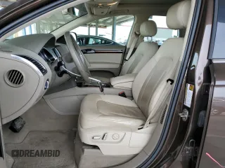 2010 Audi Q7 3.6L Premium Plus with VIN WA1LYAFE2AD002478, listed as a Copart auction lot 46897585 with 95,459 mi miles and Salvage Title. Bid and sale history available at carsss.com. Image 7.