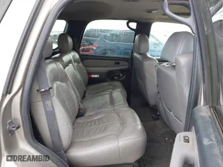 2001 Chevrolet Tahoe LS with VIN 1GNEK13T01J126308, listed as a IAAI auction lot 41685879 with 263,636 mi miles. Bid and sale history available at carsss.com. Image 8.