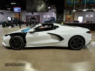 2024 Chevrolet Corvette 2LT z VIN 1G1YB2D4XR5122833, wystawiony jako Copart lot #88783495 z przebiegiem 3 875 mil mil oraz Szkoda całkowita • Salvage title. Historia ofert i sprzedaży dostępna na DreamBid. Obrazek 3.