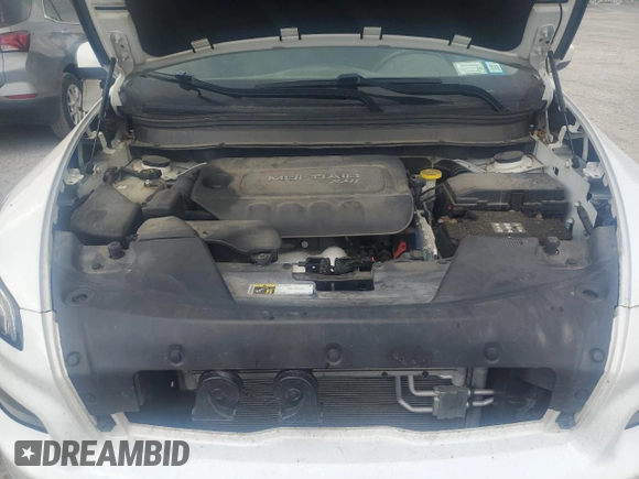 2017 Jeep Cherokee Latitude с VIN 1C4PJMCB4HW659210, выставлен на аукционе Copart как лот 64015385 с пробегом 102 183 миль миль и Списание • Salvage title. История ставок и продаж доступна на DreamBid. Изображение 12.