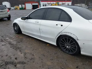 2019 Mercedes-Benz C 300 с VIN 55SWF8EB4KU320670, выставлен на аукционе IAAI как лот 41053917 с пробегом 77 942 миль миль и . История ставок и продаж доступна на DreamBid. Изображение 6.
