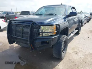 2008 Chevrolet Silverado 1500 LTZ with VIN 2GCEK133881111214, listed as a IAAI auction lot 41986926 with 215,979 mi miles. Bid and sale history available at carsss.com. Image 18.