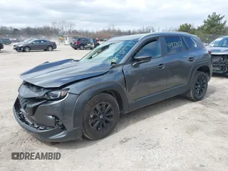 2024 Mazda CX-50 S Preferred z VIN 7MMVABBM1RN191684, wystawiony jako IAAI lot #41977557 z przebiegiem 6 353 mil mil oraz . Historia ofert i sprzedaży dostępna na DreamBid. Obrazek 21.