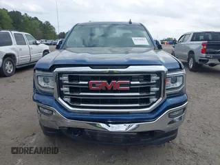 2018 GMC Sierra 1500 SLT z VIN 3GTU2NEC7JG532029, wystawiony jako IAAI lot #41930662 z przebiegiem 117 878 mil mil oraz . Historia ofert i sprzedaży dostępna na DreamBid. Obrazek 12.