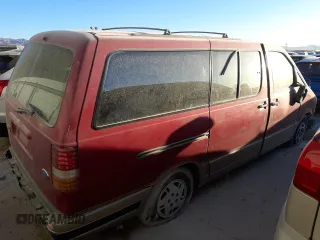 1991 Ford Aerostar with VIN 1FMDA31X6MZA00934, listed as a Copart auction lot 82479744 with 102,984 mi miles and Non Repairable. Bid and sale history available at carsss.com. Image 3.