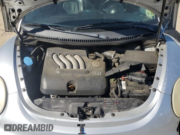 2004 Volkswagen New Beetle Coupe GLS with VIN 3VWCK31C54M418460, listed as a Copart auction lot 70698434 with 147,072 mi miles and Salvage Title. Bid and sale history available at carsss.com. Image 12.