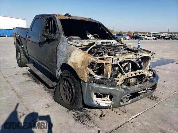 2019 Ram 2500 Laramie with VIN 3C6UR5FL2KG691172, listed as a Copart auction lot 83326524 with 0 mi miles and Non Repairable. Bid and sale history available at carsss.com. Image 11.