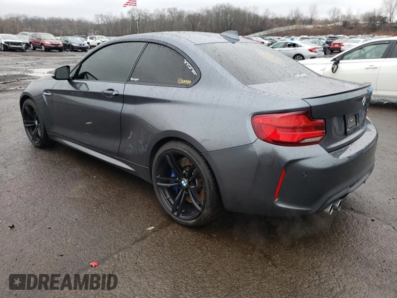 2018 BMW M2 z VIN WBS1J5C54J7B70369, wystawiony jako Copart lot #47759695 z przebiegiem 51 189 mil mil oraz Szkoda całkowita • Salvage title. Historia ofert i sprzedaży dostępna na DreamBid. Obrazek 2.