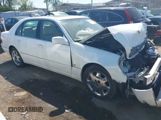 2001 Lexus LS 430 with VIN JTHBN30FX10012057, listed as a IAAI auction lot 42017083 with 201,263 mi miles. Bid and sale history available at carsss.com. Image 1.
