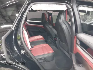 2024 Porsche Cayenne S с VIN WP1AL2AY3RDA32831, выставлен на аукционе IAAI как лот 40750798 с пробегом Не указан миль и . История ставок и продаж доступна на DreamBid. Изображение 8.