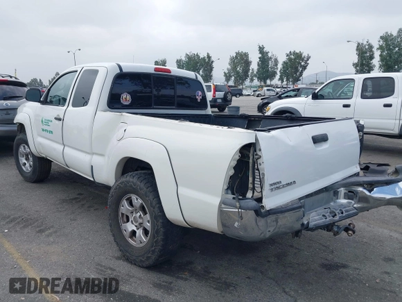 2006 Toyota Tacoma PreRunner with VIN 5TETU62N56Z318847, listed as a IAAI auction lot 42415495 with 217,994 mi miles and . Bid and sale history available at DreamBid. Image 3.