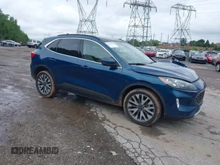 2020 Ford Escape Titanium с VIN 1FMCU9J92LUC16654, выставлен на аукционе IAAI как лот 42369259 с пробегом 73 515 миль миль и . История ставок и продаж доступна на DreamBid. Изображение 1.