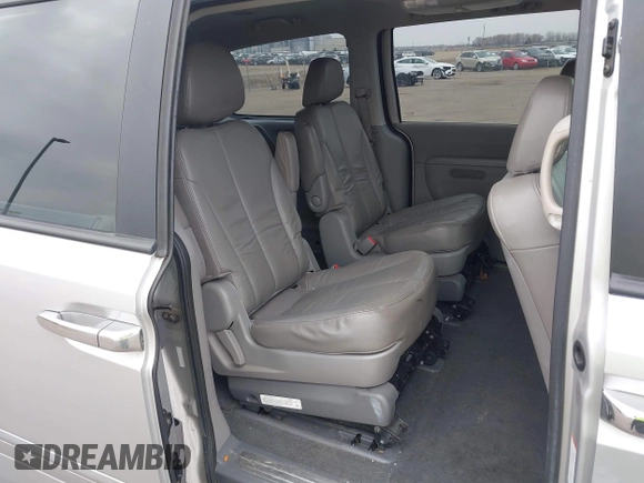2012 Kia Sedona EX with VIN KNDMH4C78C6431441, listed as a IAAI auction lot 42013427 with 213,147 mi miles. Bid and sale history available at carsss.com. Image 8.