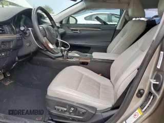 2017 Lexus ES 350 с VIN 58ABK1GG1HU044111, выставлен на аукционе Copart как лот 60445295 с пробегом 83 451 миль миль и Списание • Salvage title. История ставок и продаж доступна на DreamBid. Изображение 7.