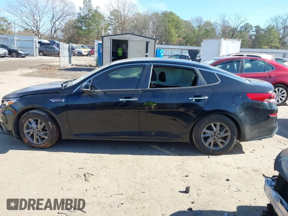 2019 Kia Optima LX with VIN 5XXGT4L31KG357854, listed as a IAAI auction lot 41458399 with 167,500 mi miles. Bid and sale history available at carsss.com. Image 14.