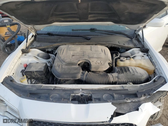 2016 Chrysler 300 Limited with VIN 2C3CCAAG0GH243694, listed as a Copart auction lot 43915925 with 183,071 mi miles and Salvage Title. Bid and sale history available at carsss.com. Image 11.