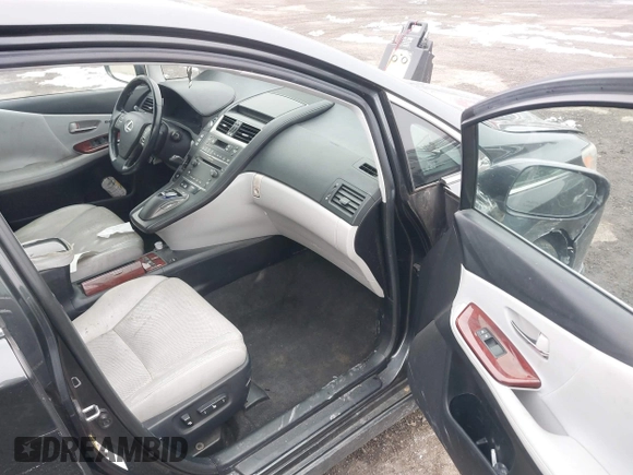 2010 Lexus HS 250h with VIN JTHBB1BA7A2005666, listed as a IAAI auction lot 41556807 with 227,184 mi miles and . Bid and sale history available at DreamBid. Image 5.