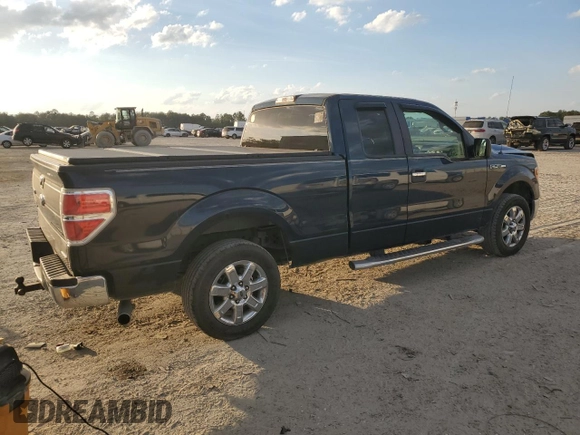 2014 Ford F-150 XL with VIN 1FTFX1CF7EKG44702, listed as a Copart auction lot 45189245 with 135,112 mi miles and Salvage Title. Bid and sale history available at carsss.com. Image 3.