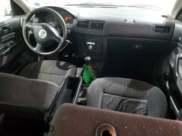 2001 Volkswagen Golf z VIN 9BWGD61J714058300, wystawiony jako Copart lot #77449634 z przebiegiem 137 048 mil mil oraz Szkoda całkowita • Salvage title. Historia ofert i sprzedaży dostępna na DreamBid. Obrazek 8.