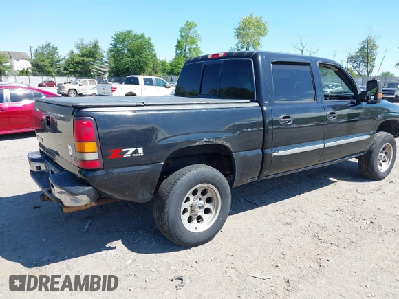 2006 GMC Sierra 1500 SLT with VIN 2GTEK13T261243348, listed as a IAAI auction lot 42210751 with 241,547 mi miles and . Bid and sale history available at carsss.com. Image 4.