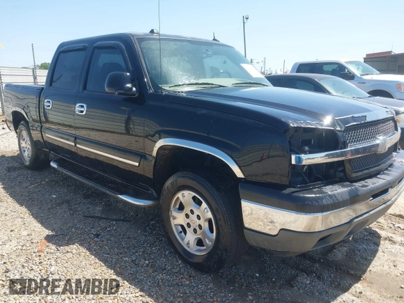 2005 Chevrolet Silverado 1500 LS with VIN 2GCEC13T151401531, listed as a IAAI auction lot 41962535 with 322,265 mi miles. Bid and sale history available at carsss.com. Image 1.
