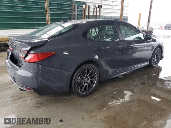 2025 Toyota Camry LE z VIN 4T1DAACK8SU059483, wystawiony jako Copart lot #44968055 z przebiegiem 19 771 mil mil oraz Nie do naprawy • Non repairable. Historia ofert i sprzedaży dostępna na DreamBid. Obrazek 3.