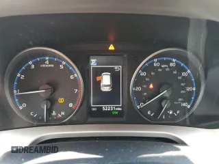 2018 Toyota RAV4 XLE z VIN JTMWFREV6JJ198161, wystawiony jako Copart lot #60288815 z przebiegiem 52 231 mil mil oraz Szkoda całkowita • Salvage title. Historia ofert i sprzedaży dostępna na DreamBid. Obrazek 9.