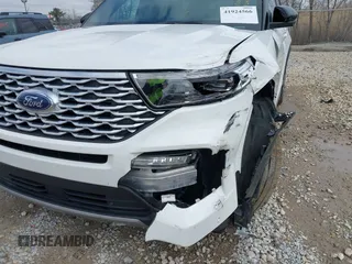 2021 Ford Explorer Platinum with VIN 1FM5K8HC6MGA92897, listed as a IAAI auction lot 41924566 with 27,456 mi miles and . Bid and sale history available at carsss.com. Image 17.