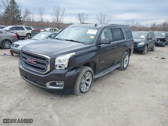 2015 GMC Yukon SLT with VIN 1GKS2BKC3FR113911, listed as a IAAI auction lot 41886403 with 200,090 mi miles. Bid and sale history available at carsss.com. Image 17.
