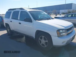 2004 Chevrolet TrailBlazer EXT LT with VIN 1GNES16S446167485, listed as a IAAI auction lot 41385370 with 229,691 mi miles. Bid and sale history available at carsss.com. Image 1.