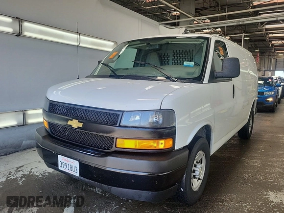 2022 Chevrolet Express Cargo with VIN 1GCWGAFP2N1261356, listed as a IAAI auction lot 42670346 with 63,269 mi miles and . Bid and sale history available at DreamBid. Image 5.