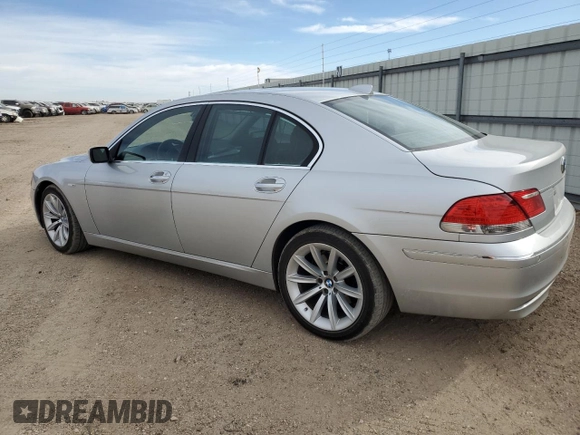 2008 BMW 7 Series 750i with VIN WBAHL83508DT13048, listed as a Copart auction lot 85141334 with 140,853 mi miles and Clean title. Bid and sale history available at DreamBid. Image 2.