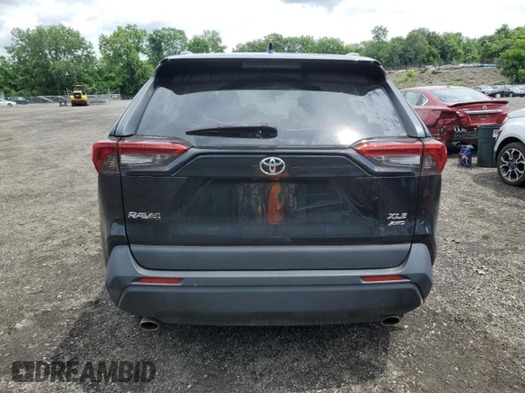2021 Toyota RAV4 XLE с VIN 2T3P1RFV6MC230048, выставлен на аукционе Copart как лот 62629095 с пробегом 33 648 миль миль и Списание • Salvage title. История ставок и продаж доступна на DreamBid. Изображение 6.