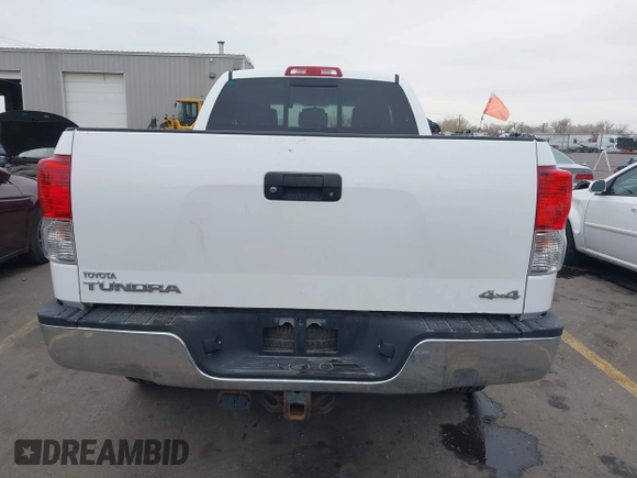 2012 Toyota Tundra z VIN 5TFUM5F11CX039386, wystawiony jako IAAI lot #41472576 z przebiegiem 213 295 mil mil oraz . Historia ofert i sprzedaży dostępna na DreamBid. Obrazek 17.