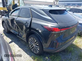 2023 Lexus RX 350 z VIN 2T2BAMCA3PC015704, wystawiony jako IAAI lot #41728927 z przebiegiem 23 356 mil mil oraz . Historia ofert i sprzedaży dostępna na DreamBid. Obrazek 3.