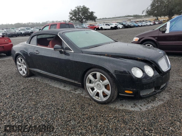 2007 Bentley Continental GT z VIN SCBDR33W57C049313, wystawiony jako Copart lot #79719314 z przebiegiem Nie podano mil oraz Szkody całkowita. Historia ofert i sprzedaży dostępna na DreamBid. Obrazek 4.