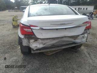 2013 Chrysler 200 LX with VIN 1C3CCBAB9DN691817, listed as a IAAI auction lot 40288818 with 239,403 mi miles. Bid and sale history available at carsss.com. Image 13.