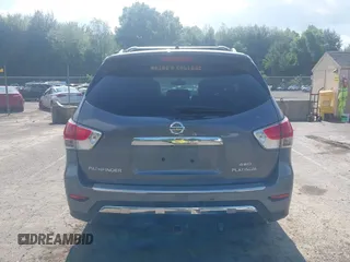 2015 Nissan Pathfinder SL with VIN 5N1AR2MM3FC601523, listed as a IAAI auction lot 42782702 with 166,956 mi miles and . Bid and sale history available at DreamBid. Image 16.