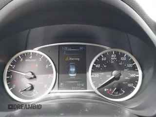 2018 Nissan Sentra SV with VIN 3N1AB7AP8JL623201, listed as a IAAI auction lot 42164867 with 89,397 mi miles. Bid and sale history available at carsss.com. Image 7.