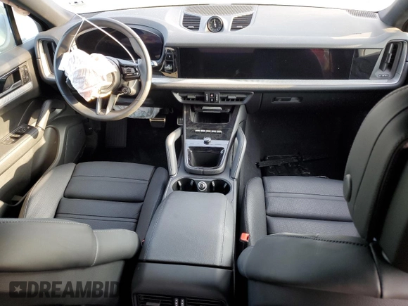 2024 Porsche Cayenne S z VIN WP1BL2AY8RDA60242, wystawiony jako Copart lot #63040024 z przebiegiem Nie podano mil oraz Szkoda całkowita • Salvage title. Historia ofert i sprzedaży dostępna na DreamBid. Obrazek 8.