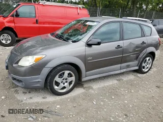 2005 Pontiac Vibe with VIN 5Y2SL63815Z480783, listed as a Copart auction lot 70267334 with 132,637 mi miles and Salvage Title. Bid and sale history available at carsss.com. Image 1.