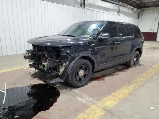2014 Ford Utility Police Interceptor with VIN 1FM5K8AR5EGB80310, listed as a Copart auction lot 83644004 with 96,912 mi miles and Salvage Title. Bid and sale history available at carsss.com. Image 1.