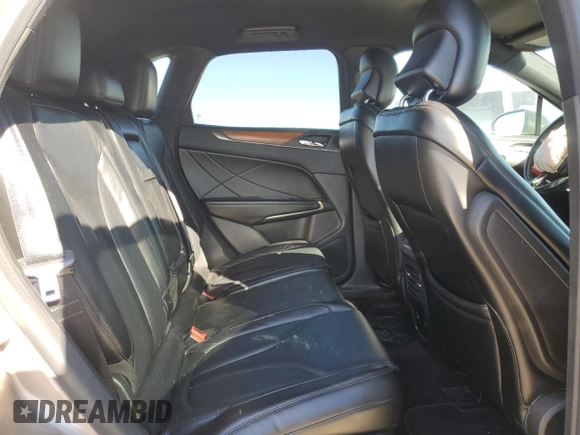 2019 Lincoln MKC Select with VIN 5LMCJ2D96KUL02511, listed as a Copart auction lot 48630875 with 83,635 mi miles and Salvage title. Bid and sale history available at DreamBid. Image 11.