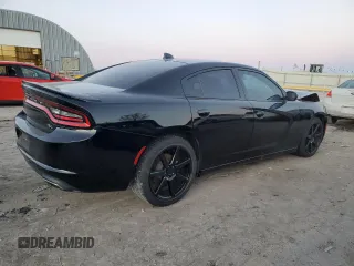 2017 Dodge Charger R/T with VIN 2C3CDXCT3HH626797, listed as a Copart auction lot 84427074 with 87,703 mi miles and Salvage title. Bid and sale history available at DreamBid. Image 3.