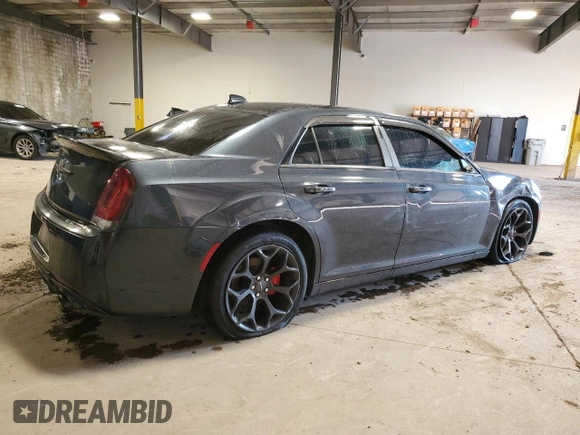 2019 Chrysler 300 S z VIN 2C3CCABG2KH516027, wystawiony jako Copart lot #84686654 z przebiegiem 73 155 mil mil oraz Szkoda całkowita • Salvage title. Historia ofert i sprzedaży dostępna na DreamBid. Obrazek 3.